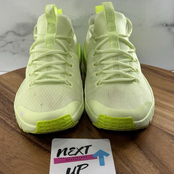 Womens size 8-Nike Free Metcon 6 ‘Barely Volt’ Gym Training Shoes FJ7126-702 - Picture 2 of 9
